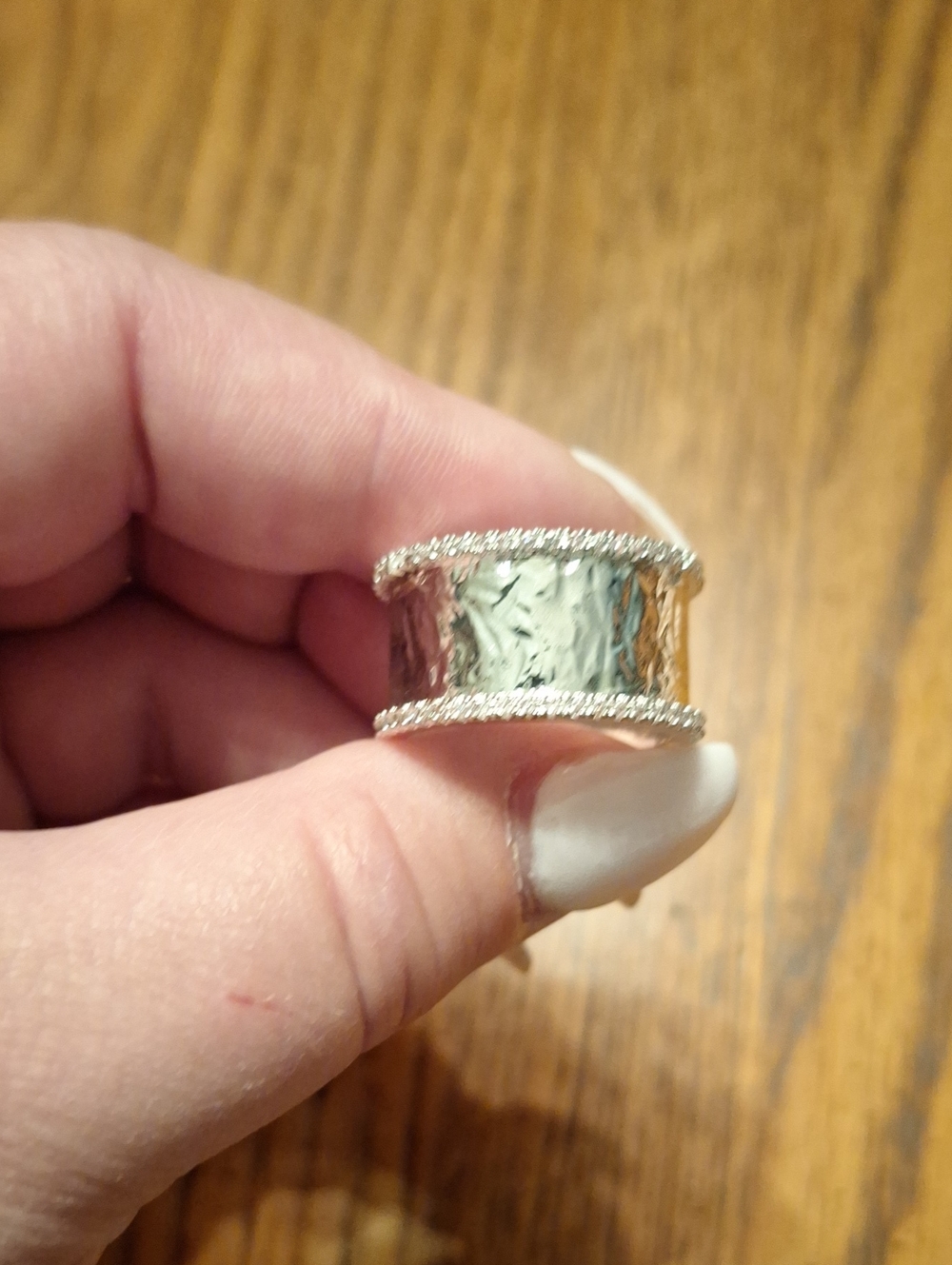 Silver Wide Hammered Band Ring with Rhinestone Edges